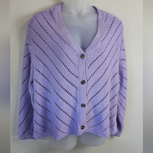 Lavender v Neck sweater plus size 3x cardigan button up - Picture 2 of 6